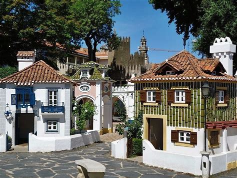 pueblo en miniatura portugal|Portugal dos Pequenitos, Coímbra